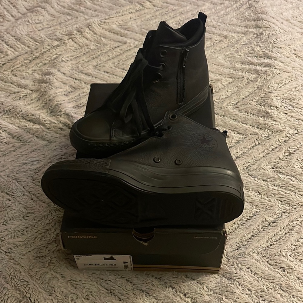 Converse high top